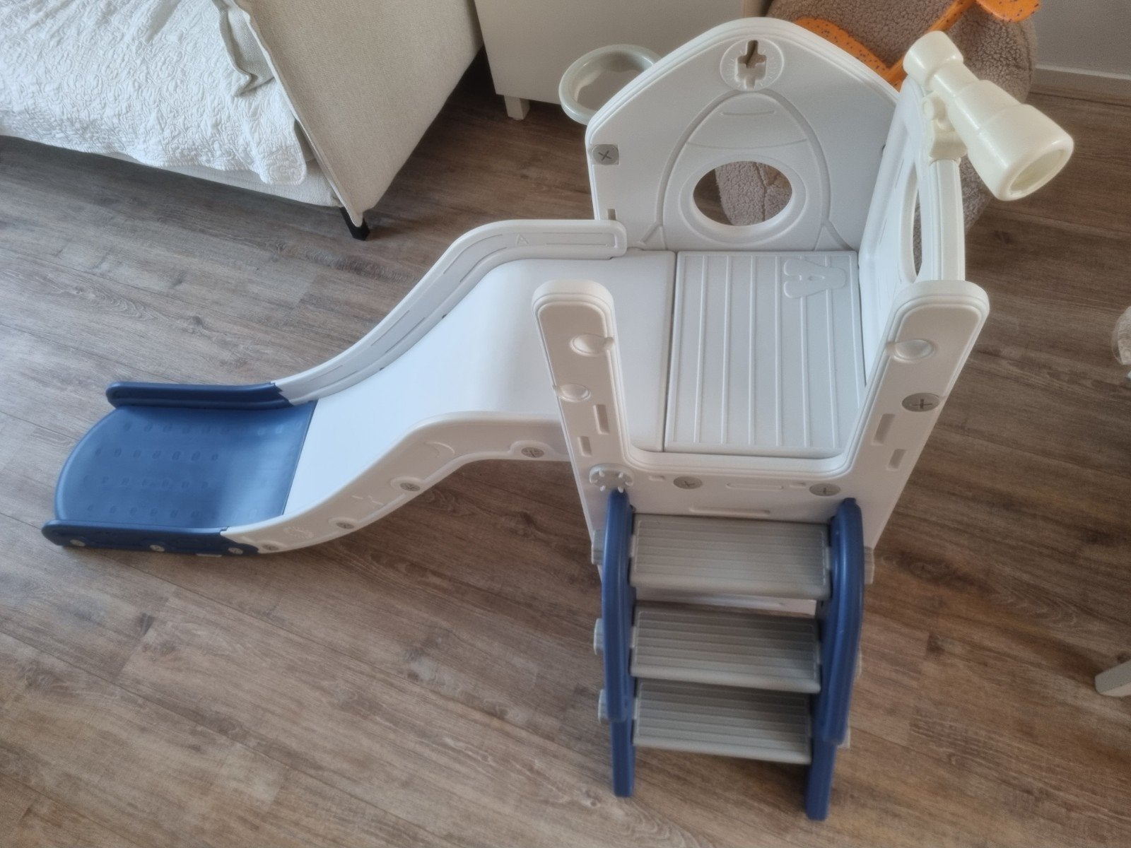 Glijbaan met basketbal, Kinderen en Baby's, Speelgoed | Buiten | Speeltoestellen, Ophalen, Zo goed als nieuw, Glijbaan