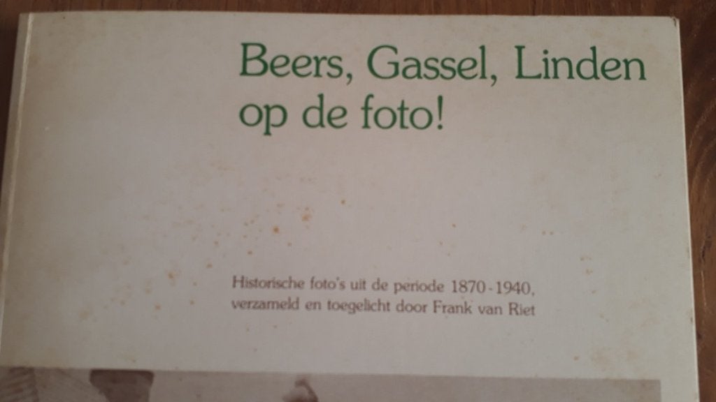 Oud Boek Beers, Gassel en Linden op de foto, Ophalen, Gelezen