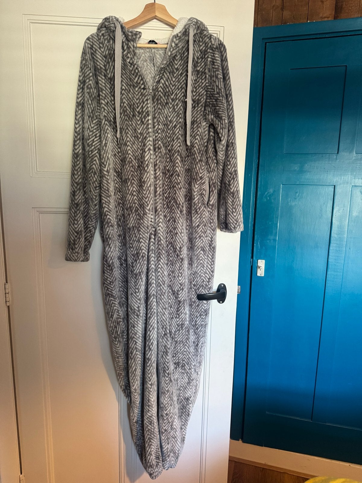 Hunkemöller zacht huispak / onesie met konijnenoren - XL, Ophalen of Verzenden, Zo goed als nieuw, Maat 42/44 (L), Grijs