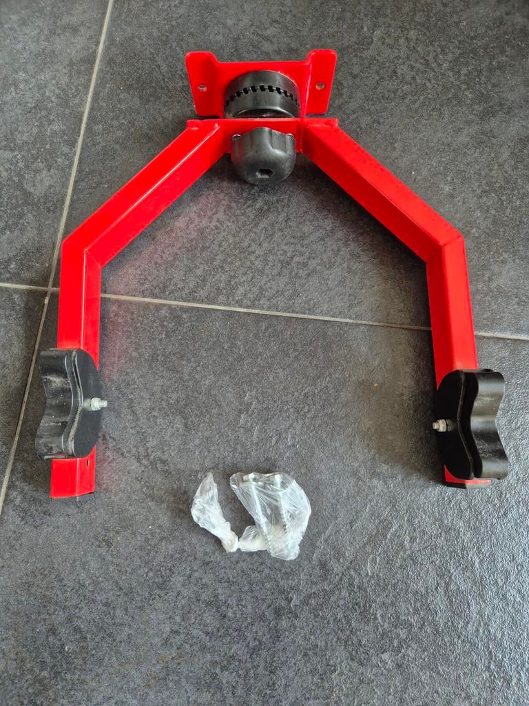 Te koop fietsdrager voor aan de muur rood, Ophalen of Verzenden