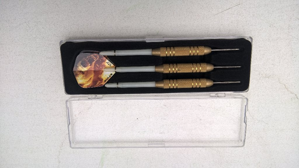TE koop aangeboden mooi darts bord pijlen. doe gepast bod., Ophalen of Verzenden, Zo goed als nieuw, Pijlen, Soft tip