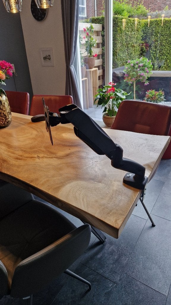 Deltaco monitorbeugel, voor 13 tot 32 inch schermen., Computers en Software, Monitoren, IPS, Ophalen of Verzenden, Zo goed als nieuw