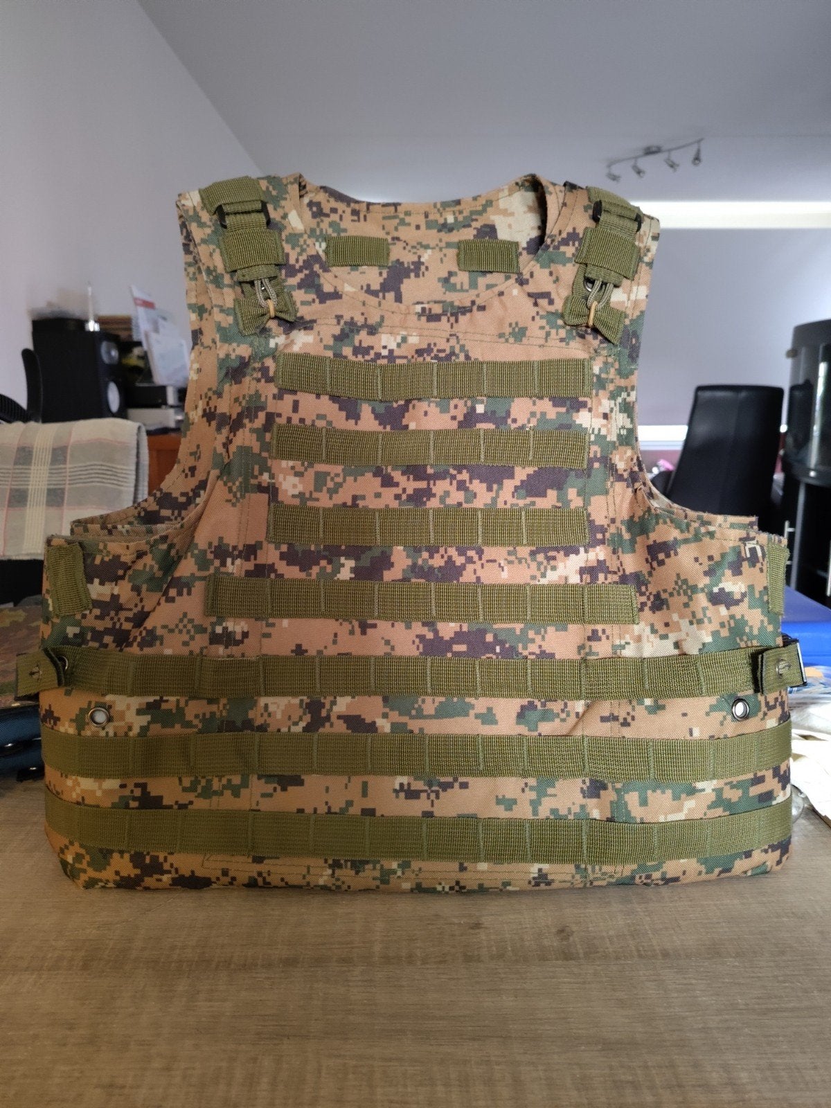 Plate carrier met mehler kogelwerende & steekwerende inlagen, Ophalen of Verzenden, Overige soorten, Engeland, Kleding of Schoenen