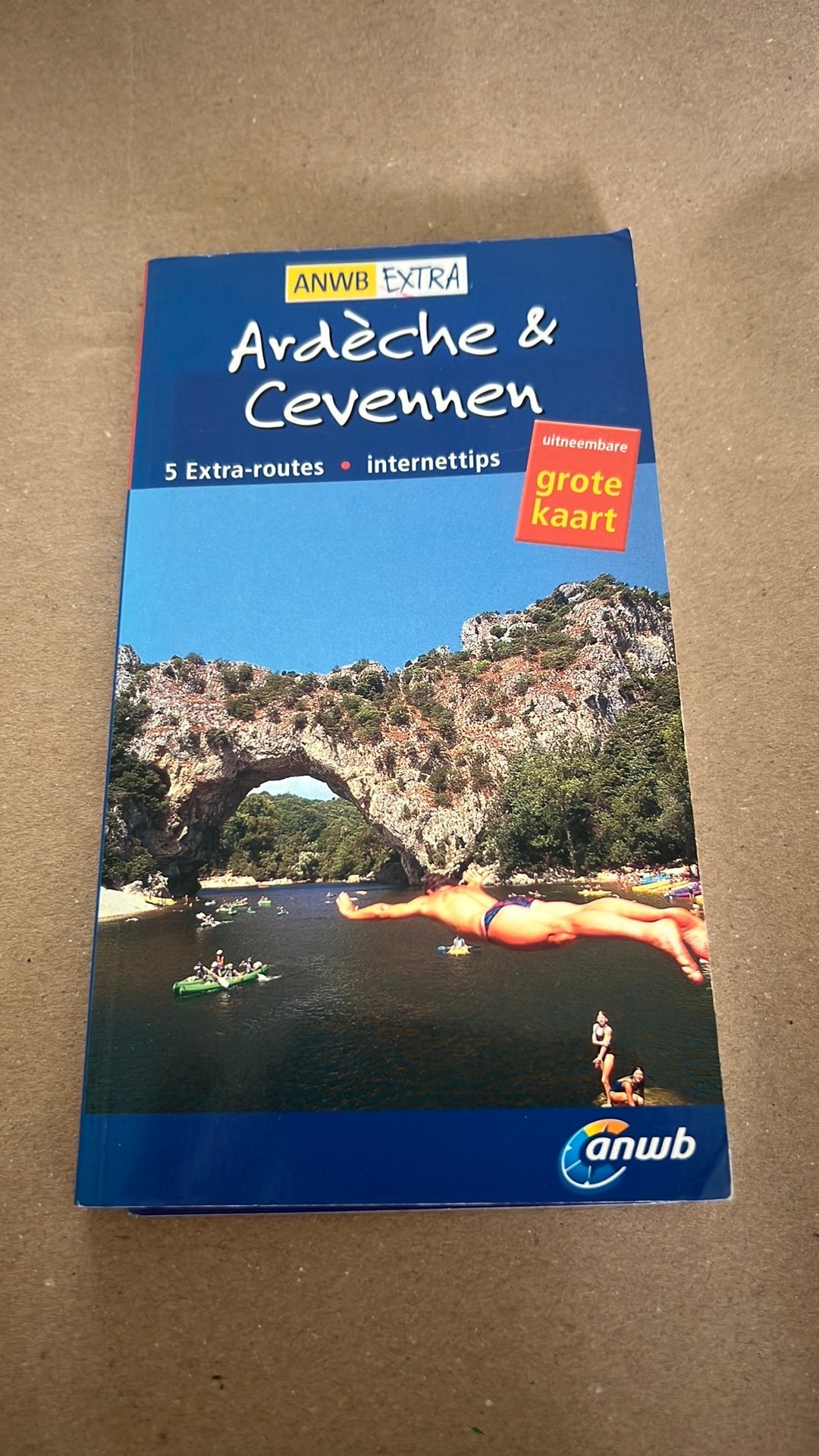 Gabriele Kalmbach - Ardèche, Europa, Ophalen of Verzenden, Zo goed als nieuw, Reisgids of -boek