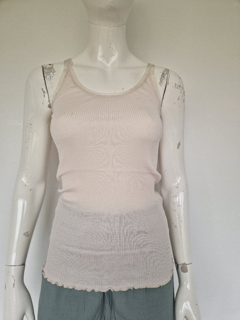 Rosemunde top. Maat M. Crème/zijde, Kleding | Dames, Tops, Maat 38/40 (M), Overige kleuren, Nijmegen, Verhip-vintage.nl
