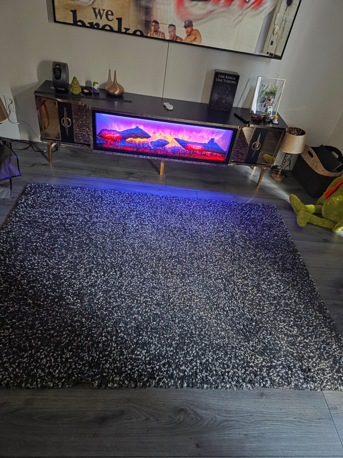 Hoogpolig vloerkleed Vindum Ikea, Huis en Inrichting, Stoffering | Vloerbedekking, Ophalen, Zo goed als nieuw, Tapijt