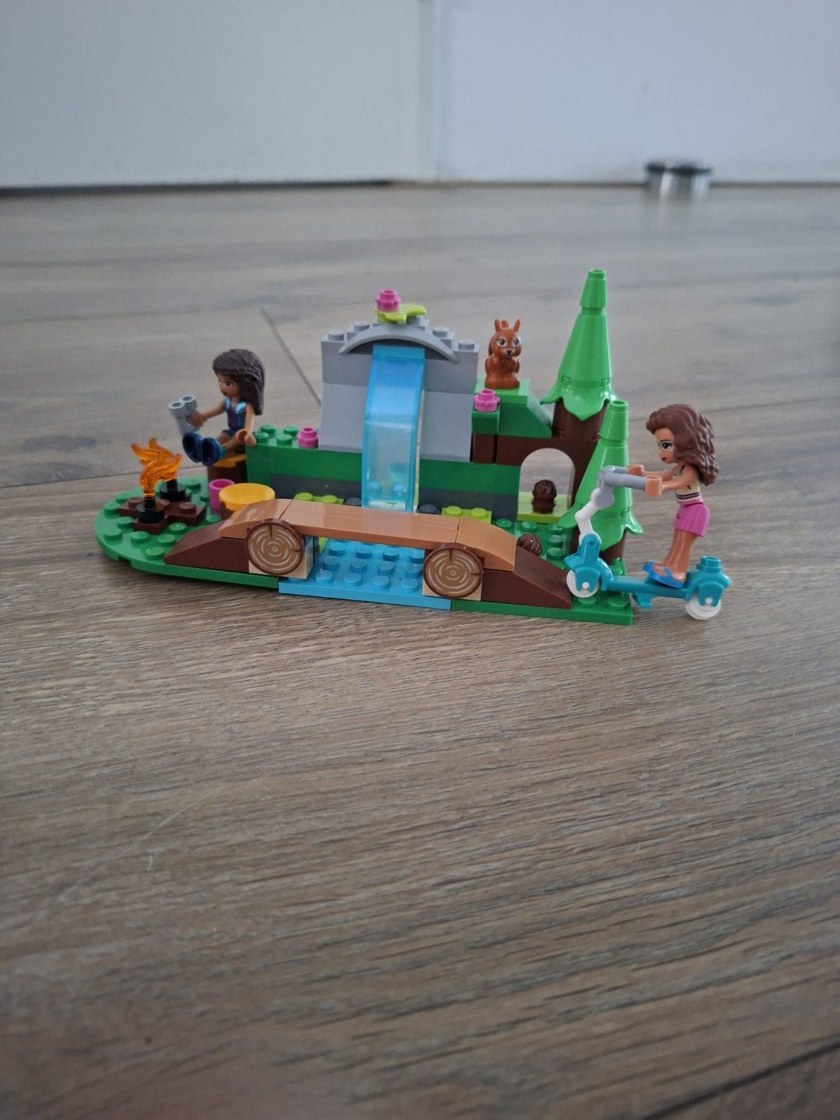 LEGO Friends 41677 Waterval in het Magische Bos, Ophalen, Zo goed als nieuw