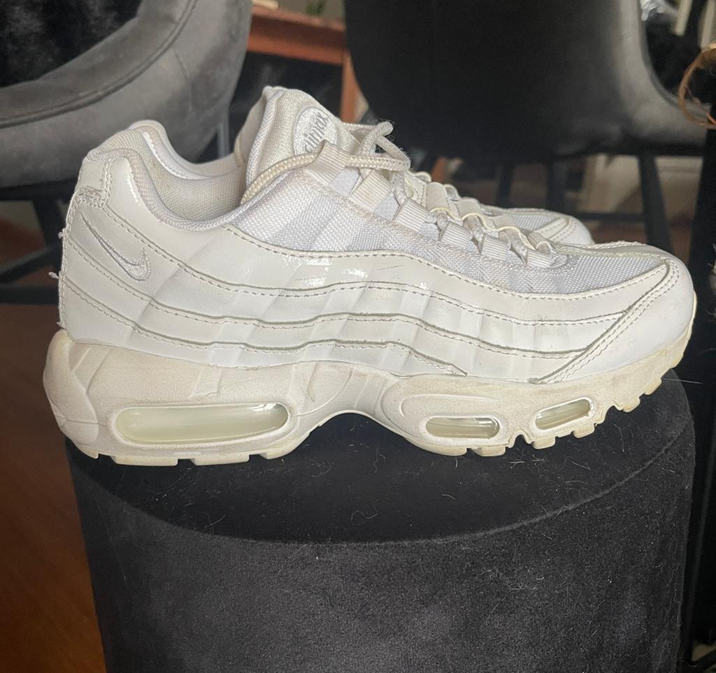 Nike airmax 95 wit, 38,5, Kleding | Dames, Schoenen, Ophalen of Verzenden, Zo goed als nieuw, Wit, Sneakers of Gympen