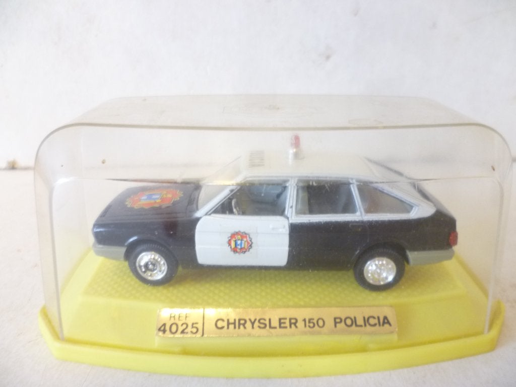 Mira 4025 Spain Chrysler 150 Policia in doos 1:43 modelauto, Ophalen of Verzenden, Zo goed als nieuw, Auto, Overige merken