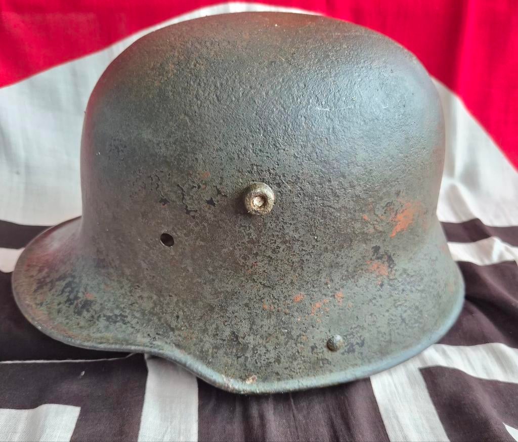 DUITSE WO1 M16 MIMIKRI CAMOUFLAGE HELM UIT IEPER!, Verzamelen, Ophalen of Verzenden