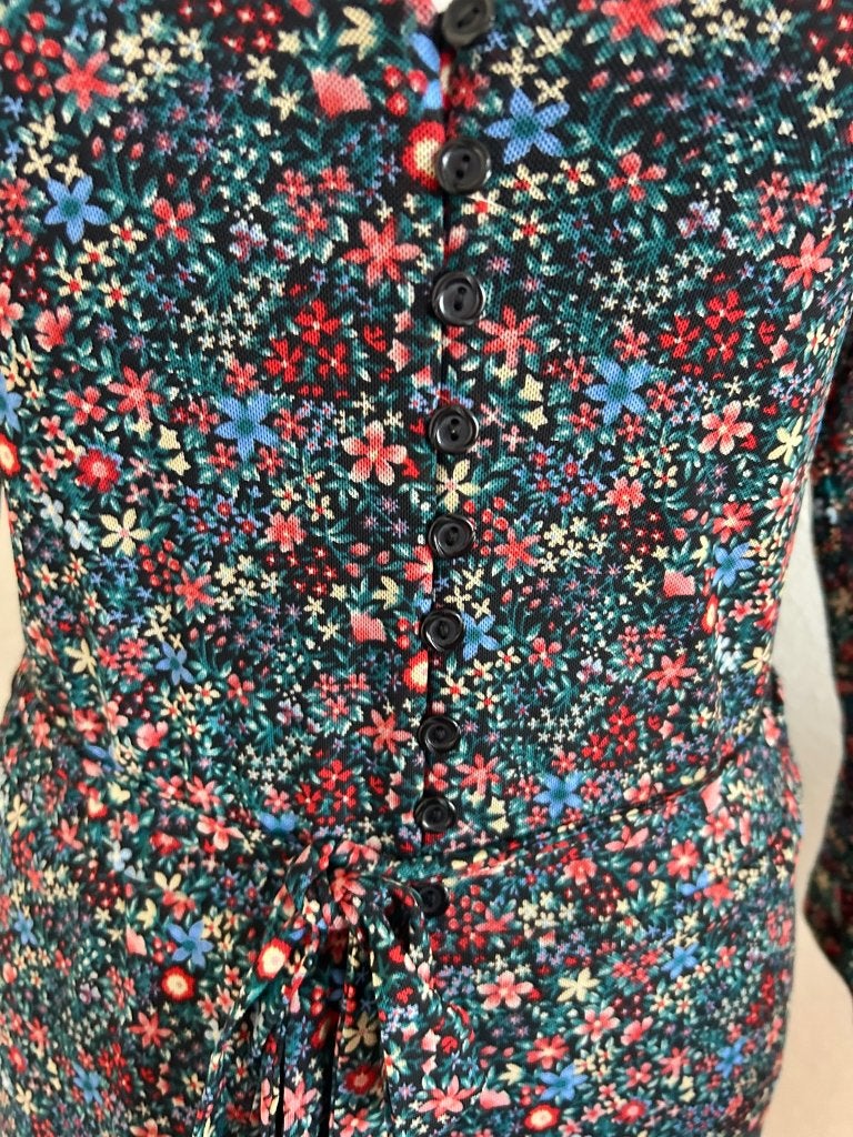 King Louie maat L bloemen emmy jurk 2794, Kleding | Dames, Zwart, Maat 42/44 (L), Ophalen of Verzenden, Zo goed als nieuw