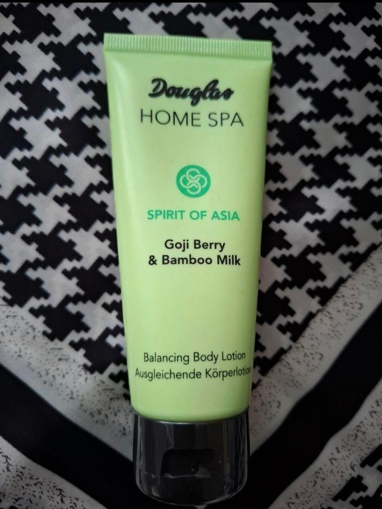 Douglas Home Spa Bodylotion Goji Berry & Bamboo Milk 75ml, Verzenden