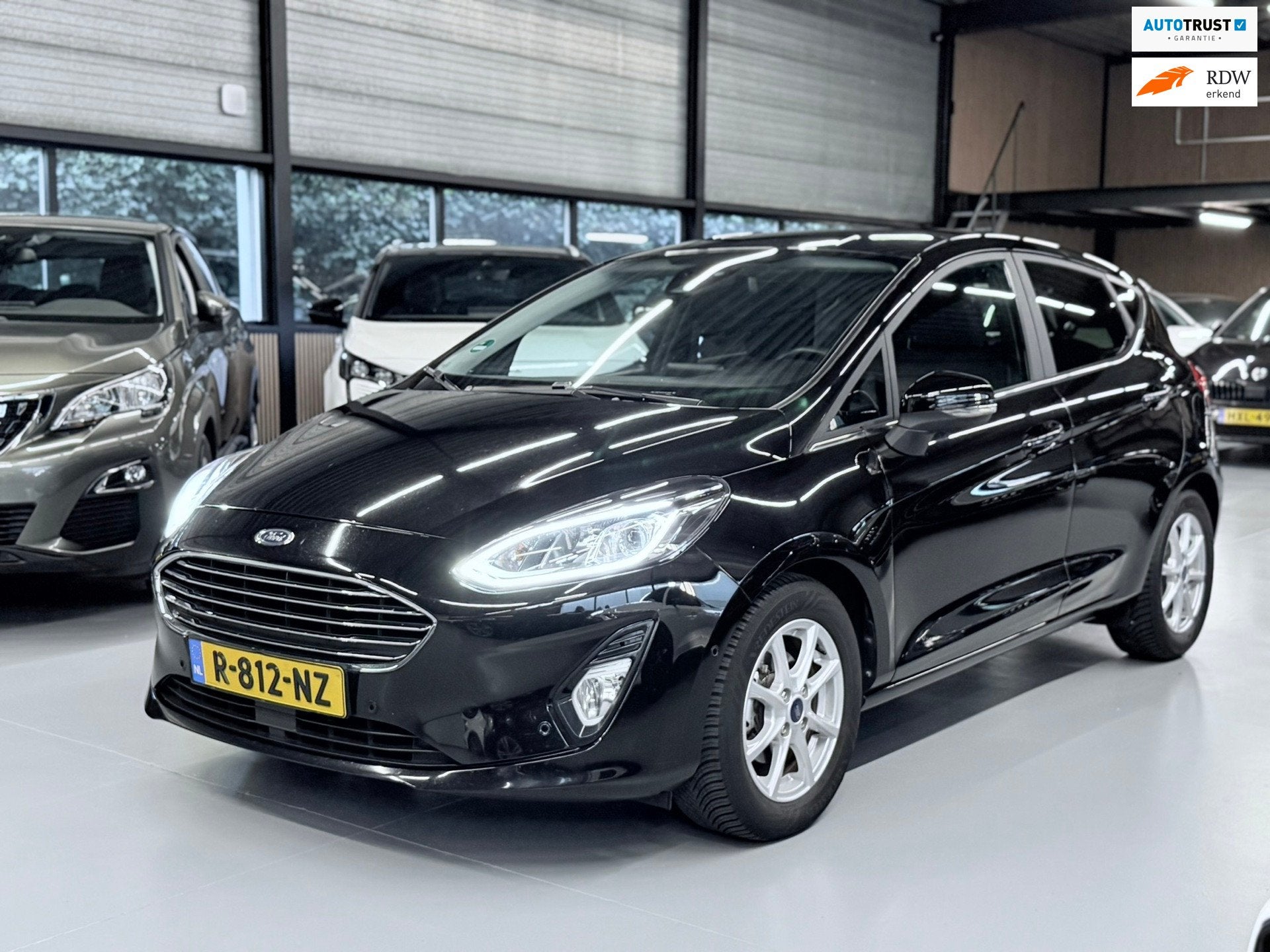 Ford FIESTA 1.0 EcoBoost Hybrid Led l Camera l Navi l BTW, Voorwielaandrijving, Euro 6, Bedrijf, Hybride Elektrisch/Benzine