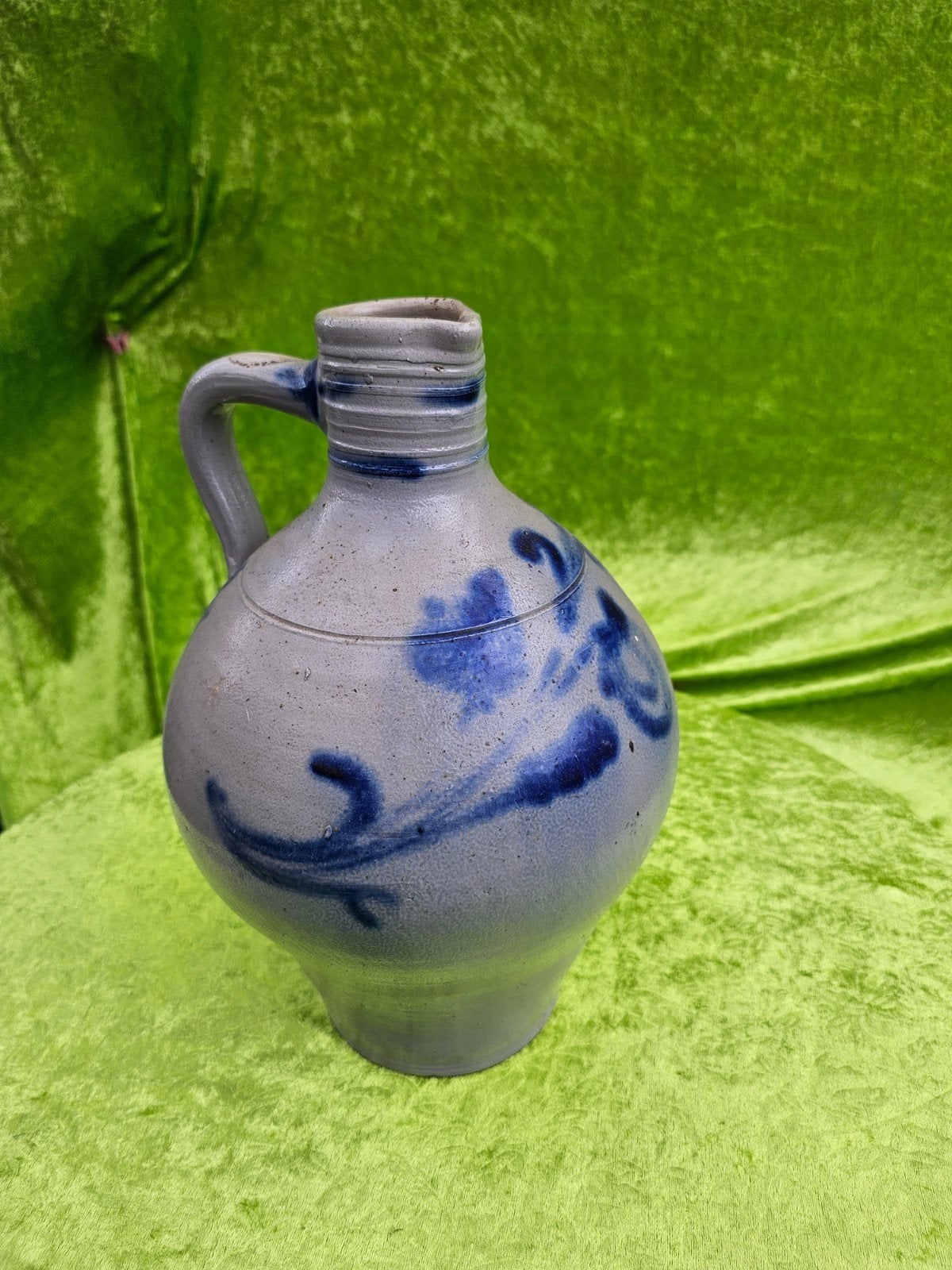 Antieke zoutglazuur kruik met blauw decor, Ophalen of Verzenden