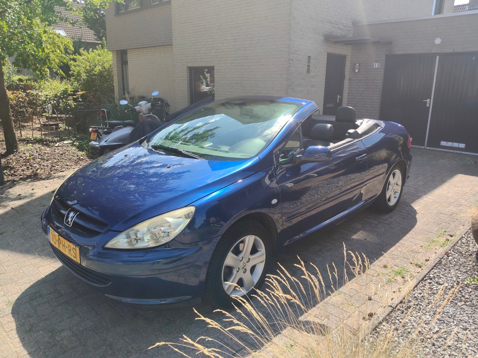 Peugeot 307 1.6 16V CC 2004 (Nieuwe apk), 730 kg, Zwart, 4 cilinders, Cabriolet