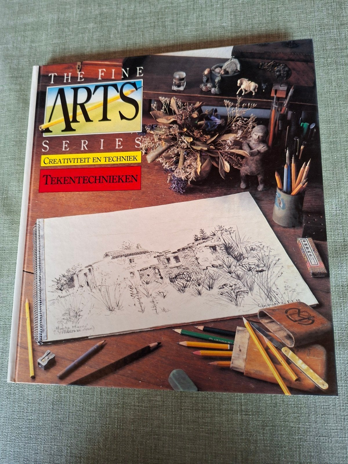 The fine arts series. Teken technieken., Ophalen of Verzenden, Boek of Gids