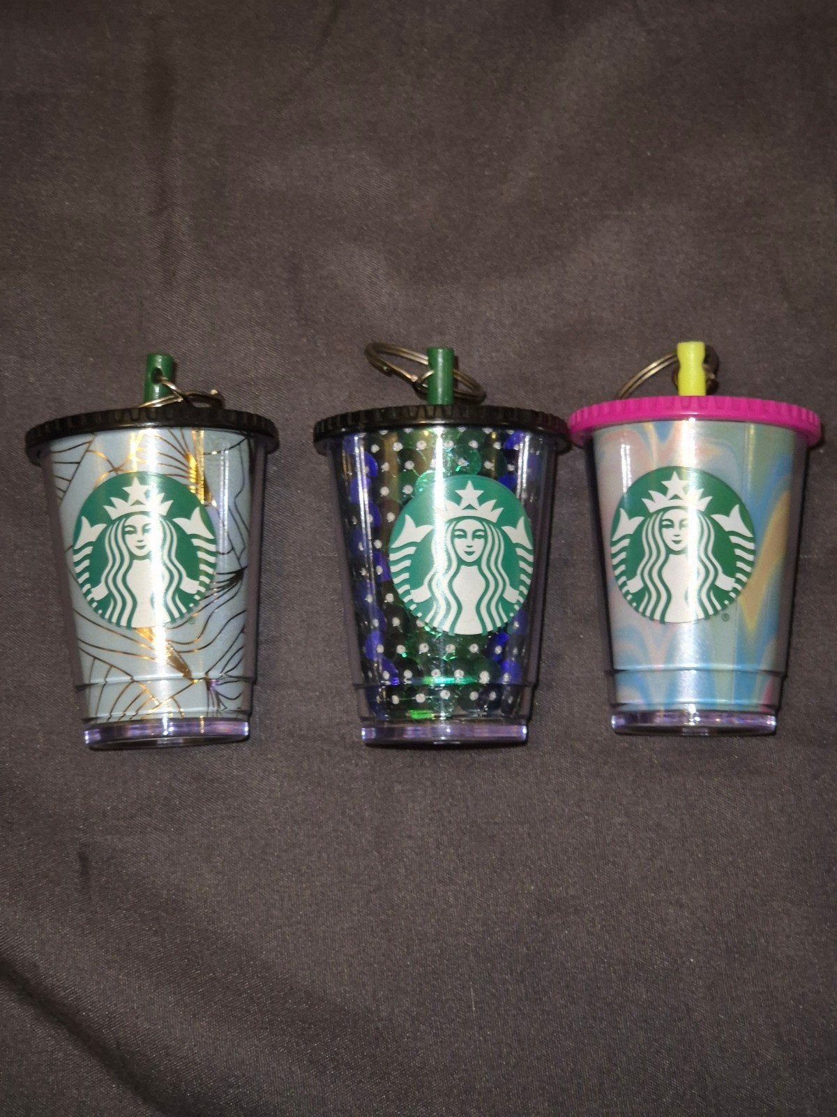 Set v 3 Starbucks Mini Cups - Sleutelhangers Kerstornamenten, Kunststof, Overige typen, Ophalen of Verzenden, Zo goed als nieuw