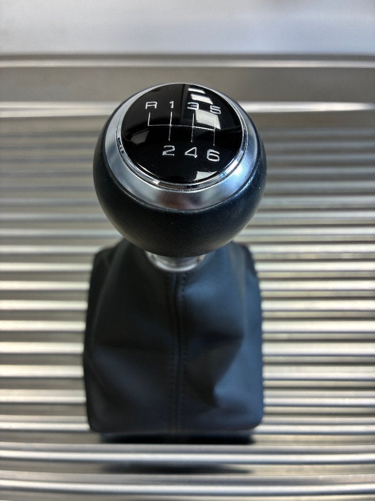 AUDI A3 / Q2 pookknop + pookhoes / pook / versnellingspook !, Verzenden, Gebruikt, Audi