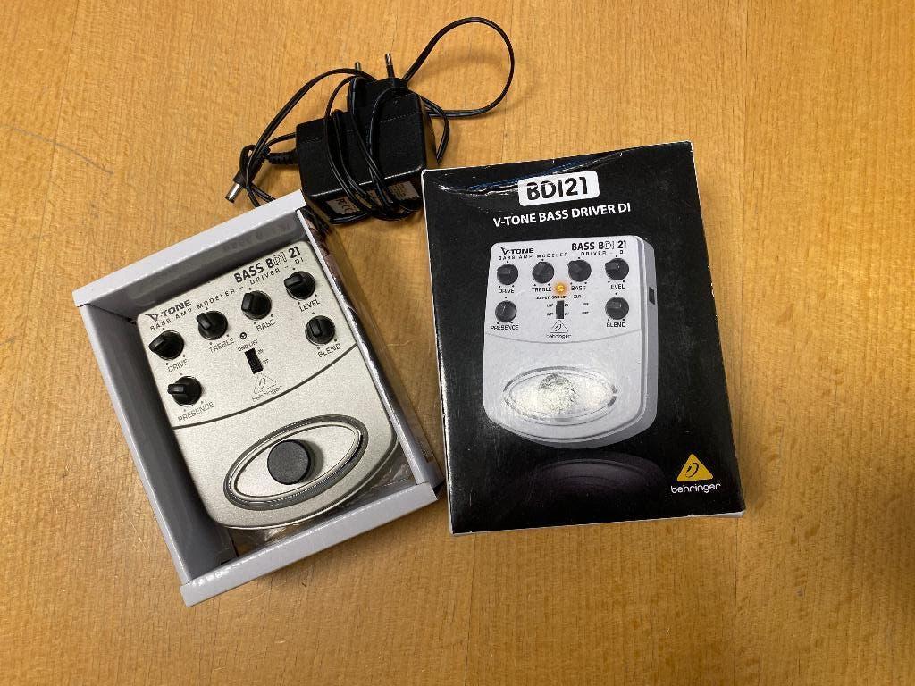 Behringer bas DI met geweldige mogelijkheden....., Muziek en Instrumenten, Ophalen of Verzenden, Zo goed als nieuw, Multi-effect