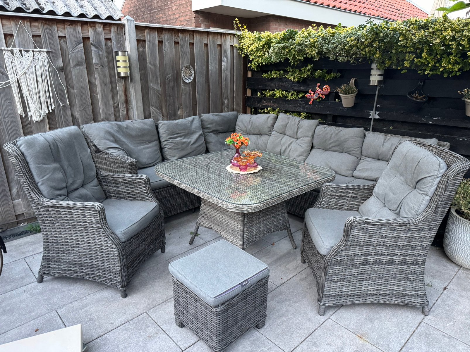 Loungeset rotan, hoekbank, 2 stoelen, tafel en een poef, Tuin en Terras, Tuinsets en Loungesets, Ophalen, Gebruikt, Rotan, Meer dan 8 zitplaatsen