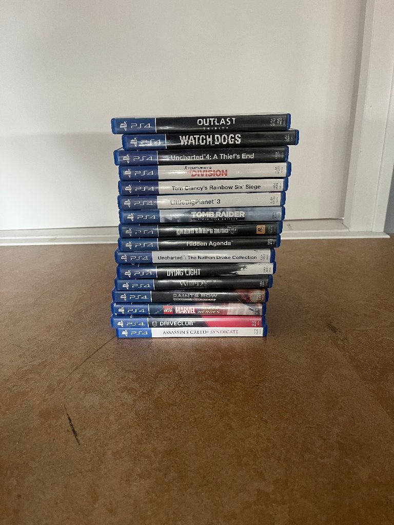 PS4-collectie van 16 games, Gebruikt, 3 spelers of meer, Vanaf 16 jaar, Ophalen