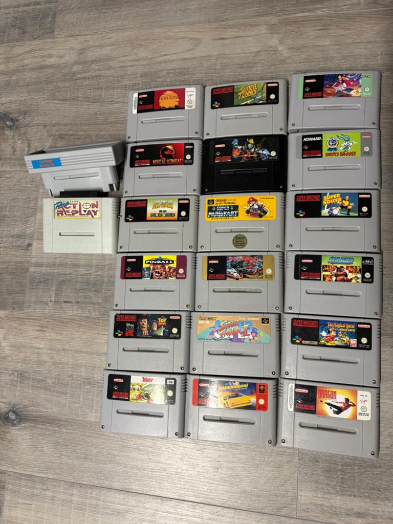 18 SNES spellen met converter, 1 speler, Racen en Vliegen, Ophalen of Verzenden, Zo goed als nieuw