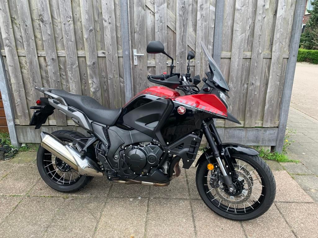 Honda VFR1200X Crosstourer 2020 cardanas 30.000 km, Motoren, Motoren | Honda, Traction Control, 4 cilinders, Particulier, Toermotor