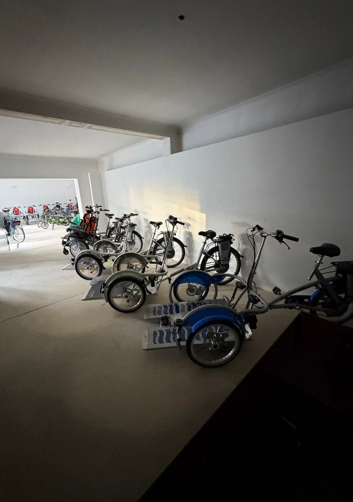rolstoelfietsen met ondersteuning veel keuze+garantie, Ophalen, Zo goed als nieuw, Schijfrem, O pair van raam