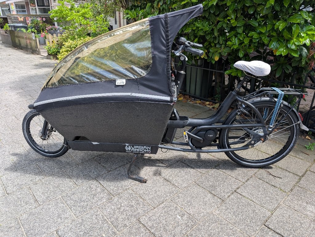 Urban Arrow, Fietsen en Brommers, Fietsen | Bakfietsen, Gebruikt, Elektrisch, 2 kinderen, Trommelrem