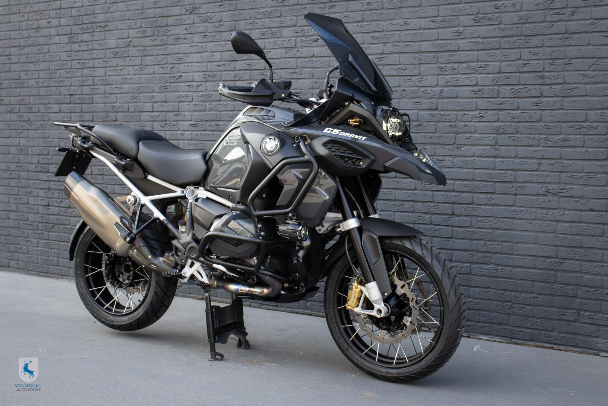 BMW R 1250 GS Adventure Dravit / Van Harten Design / Titaniu, Einsteinlaan 5
2289 CC  Rijswijk, NL, 1254 cc, Toermotor, Handgeschakeld