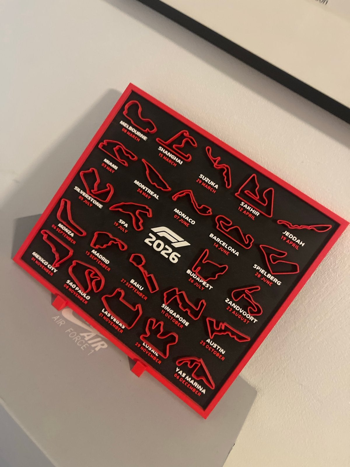 F1 2024 Kalender Circuit Display, Ophalen of Verzenden, Zo goed als nieuw, Formule 1