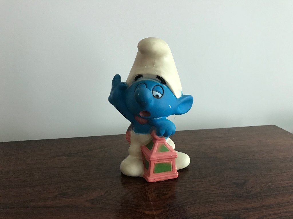 Pieper pieppop smurf met lantaarn smurfen Peyo Lugasa, Verzamelen, Smurfen, Ophalen of Verzenden, Gebruikt, Overige Smurfen, Poppetje, Figuurtje of Knuffel