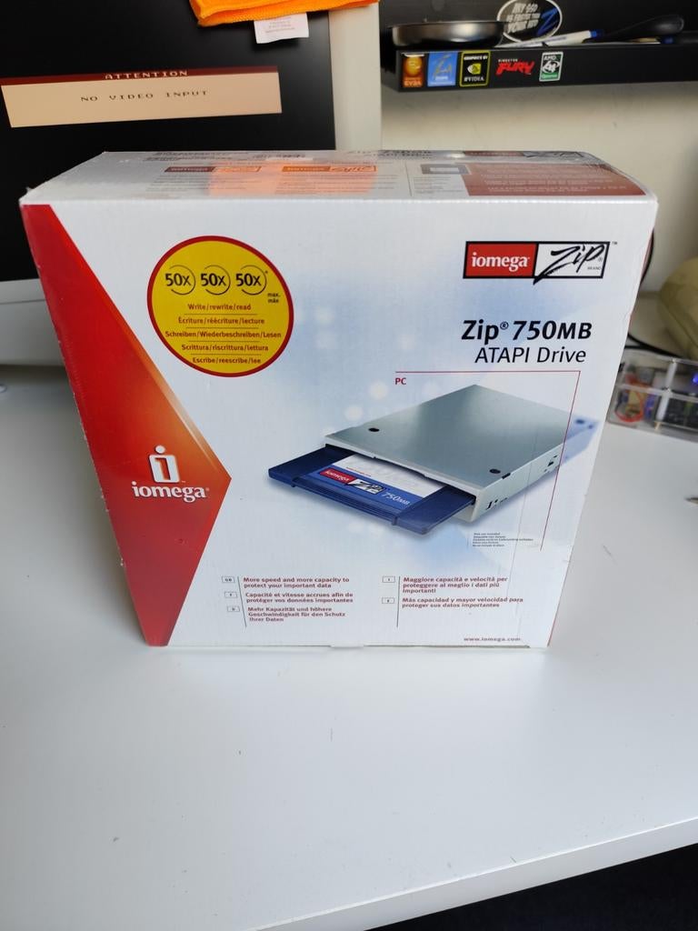 iOmega zip 750 interne IDE drive nieuw in plastic, Ophalen of Verzenden
