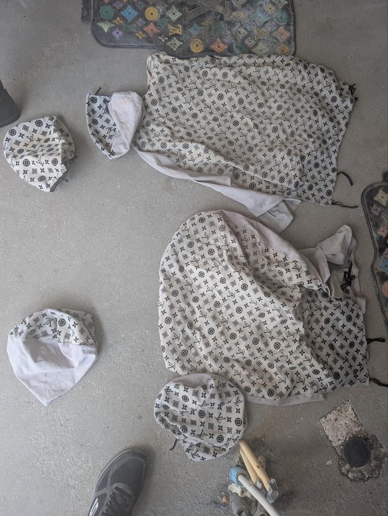 Louis Vuitton Autostoelhoezen en Matten Set, Auto diversen, Autohoezen, Gebruikt, Universeel, Ophalen of Verzenden