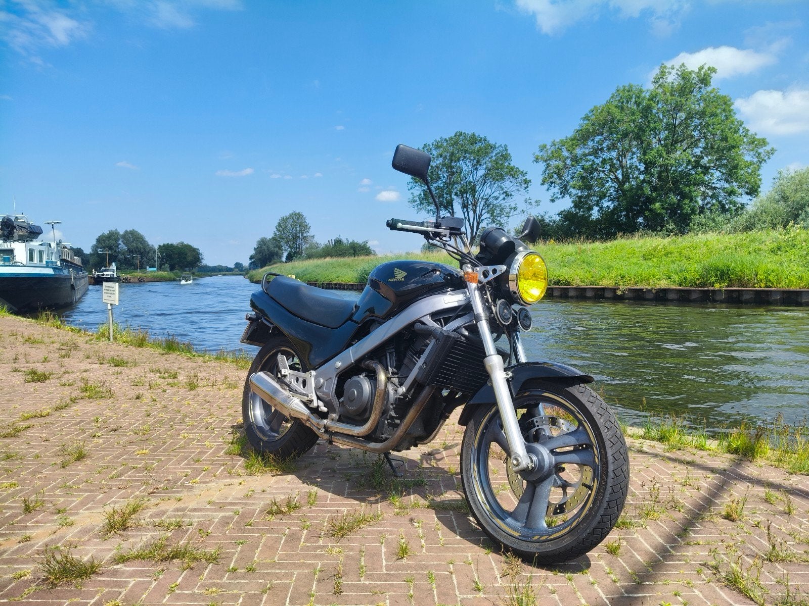 Honda NTV650 1993, Motoren, 2 cilinders, Motorrijbewijs A, Gebruikt, Particulier