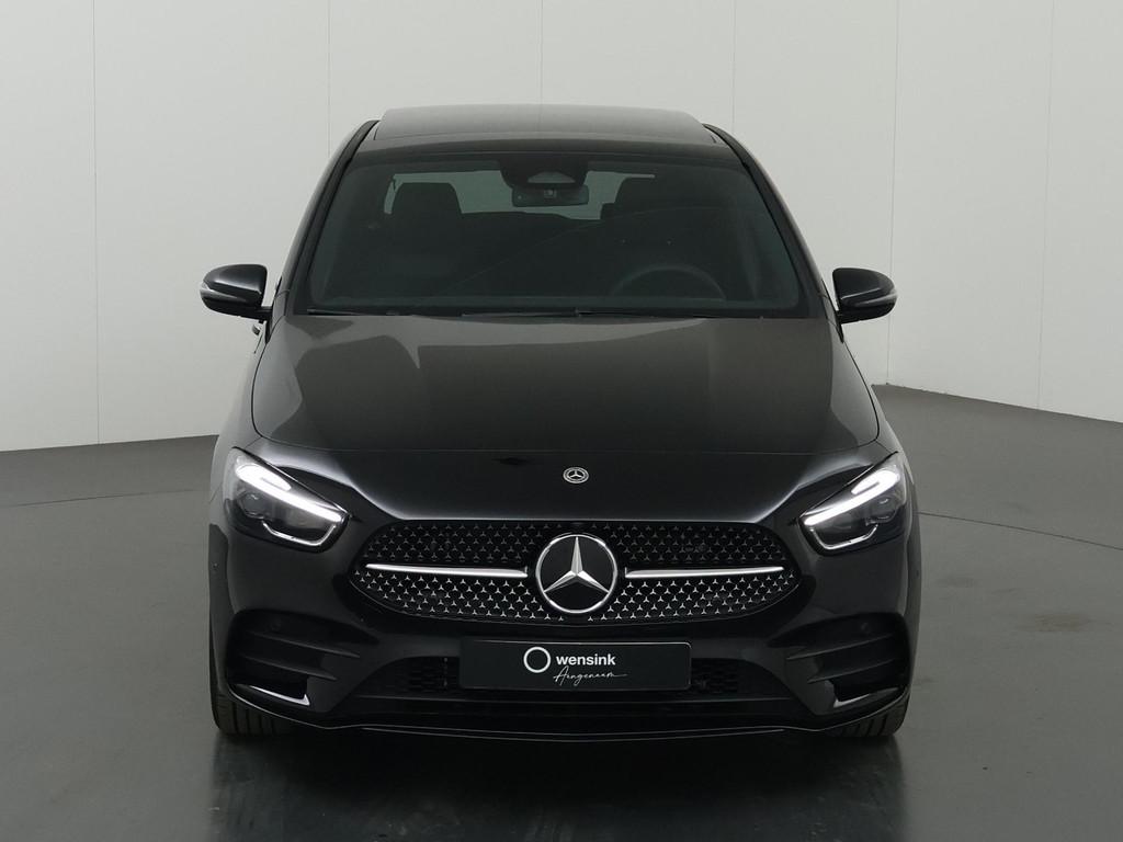 Mercedes-Benz B-Klasse 250e Business Solution AMG | Panorama, Auto's, Mercedes-Benz, Stof, 4 cilinders, 16 kWh, 1655 kg