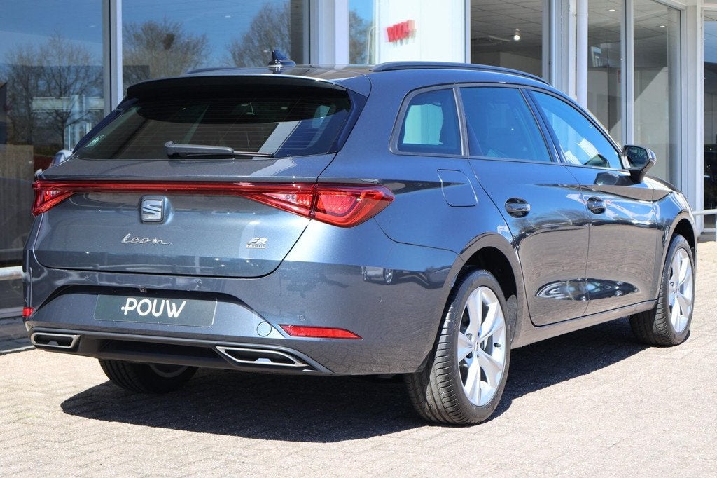 SEAT Leon Sportstourer 1.5 TSI 204pk e-Hybrid FR Business |, Auto's, Seat, 12 maanden, Stof, 4 cilinders, 26 kWh