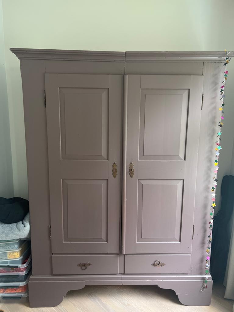 Grote brocante opbergkast, Ophalen, Met plank(en), Gebruikt, 100 tot 150 cm