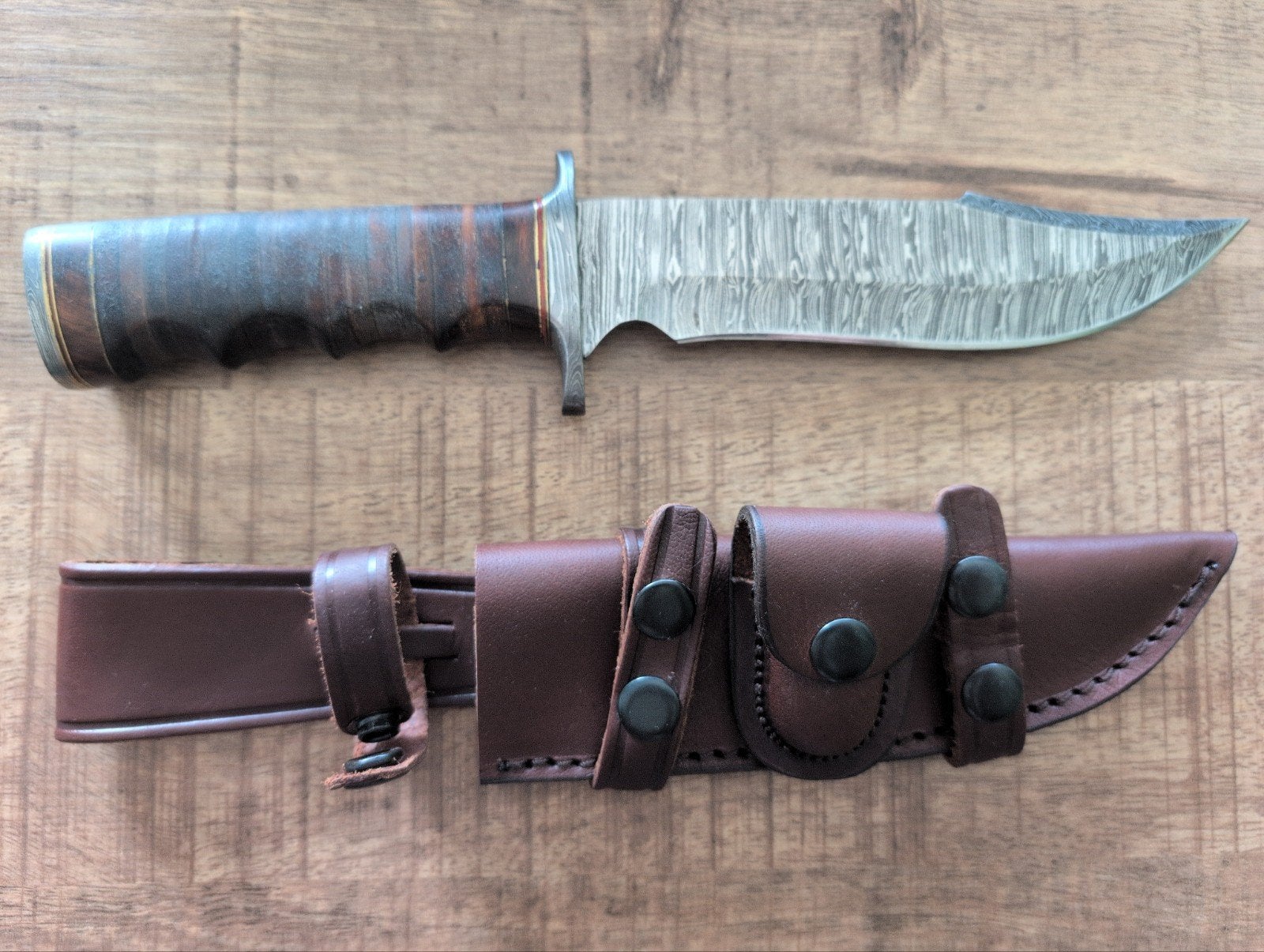 Handgemaakt Damascus mes met lederen schede, Verzamelen, Ophalen of Verzenden