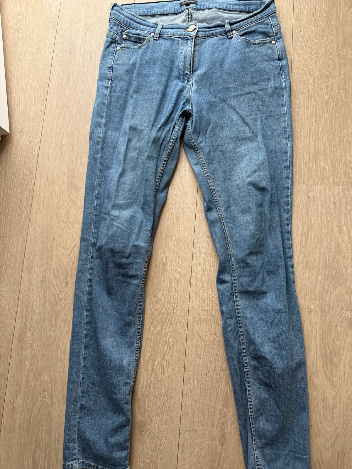Caroline Biss spijkerbroek lichtblauw maat 40, Kleding | Dames, Ophalen of Verzenden, Gedragen, Blauw, W30 - W32 (confectie 38/40)