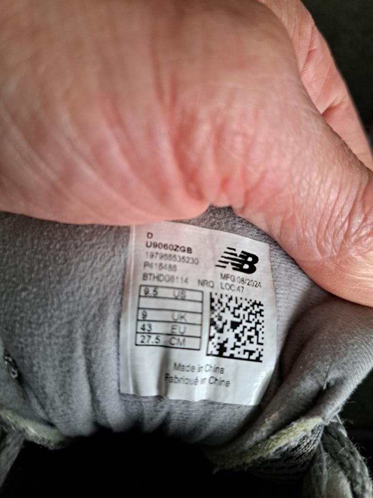 New Balance 9060, Kleding | Heren, Schoenen, Ophalen of Verzenden, Gedragen, Overige kleuren