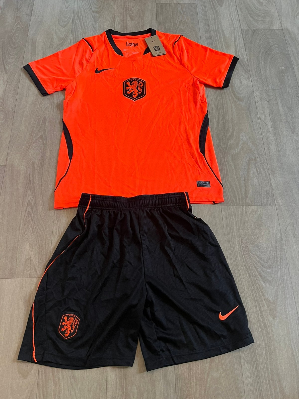 Nederlands elftal voetbalsetje maat M, Maat M, Ophalen of Verzenden, Nieuw, Shirt