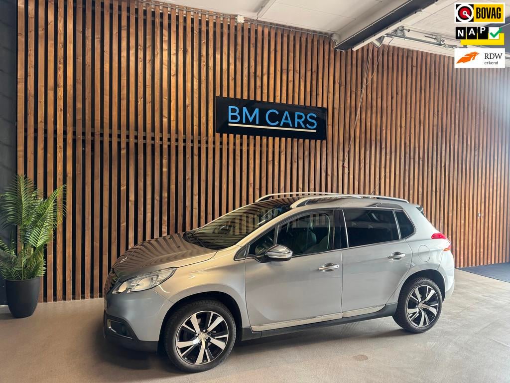 Peugeot 2008 1.6 VTi Féline Panodak, Navigatie, Half leer, Auto's, Peugeot, Voorwielaandrijving, Euro 5, Gebruikt, 4 cilinders