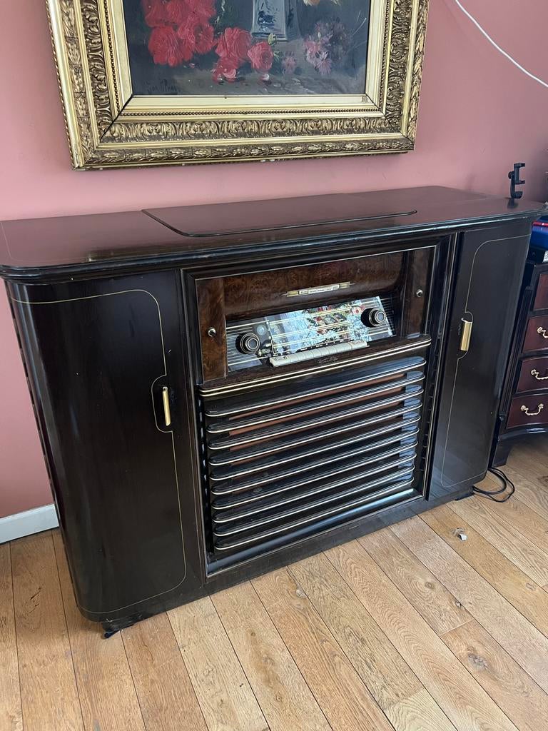 Kuba Vintage Radiomeubel met Platenspeler en buizenradio, Ophalen, Gebruikt
