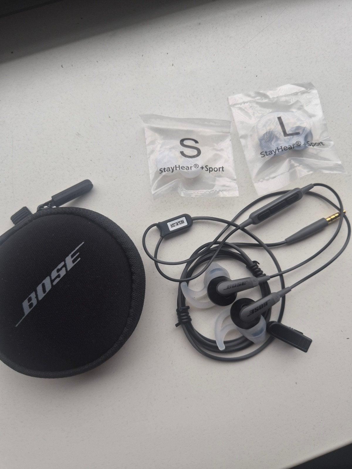 Bose SoundSport In-Ear Hoofdtelefoon met Draagtasje, Ophalen of Verzenden, Gebruikt