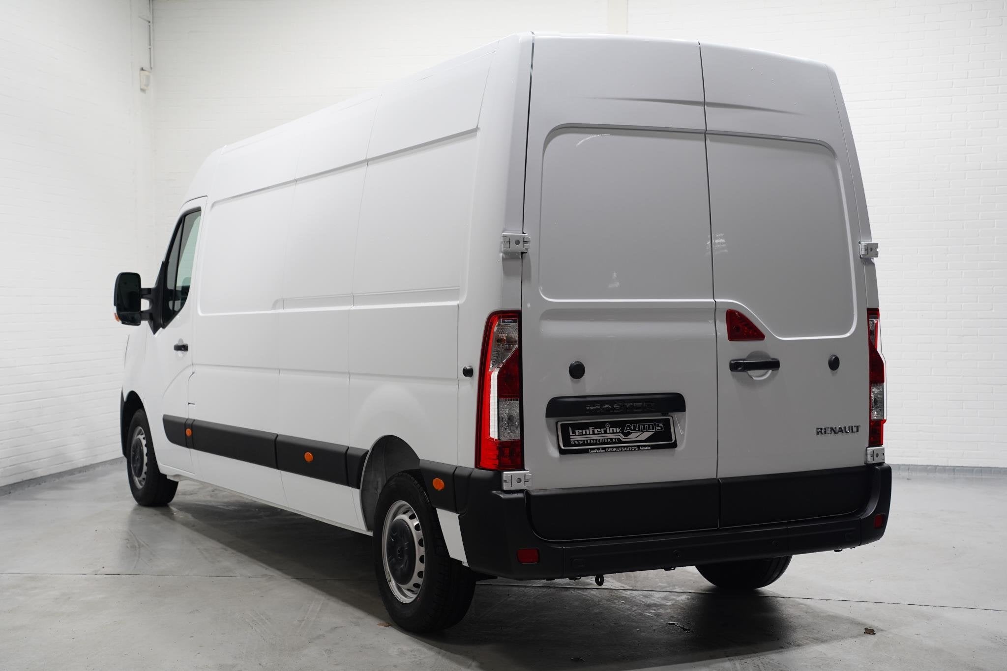 Foto 3 van Renault Master 2.3 DCI 135 pk L3H2 Navi, Camera, BPM vrij PD