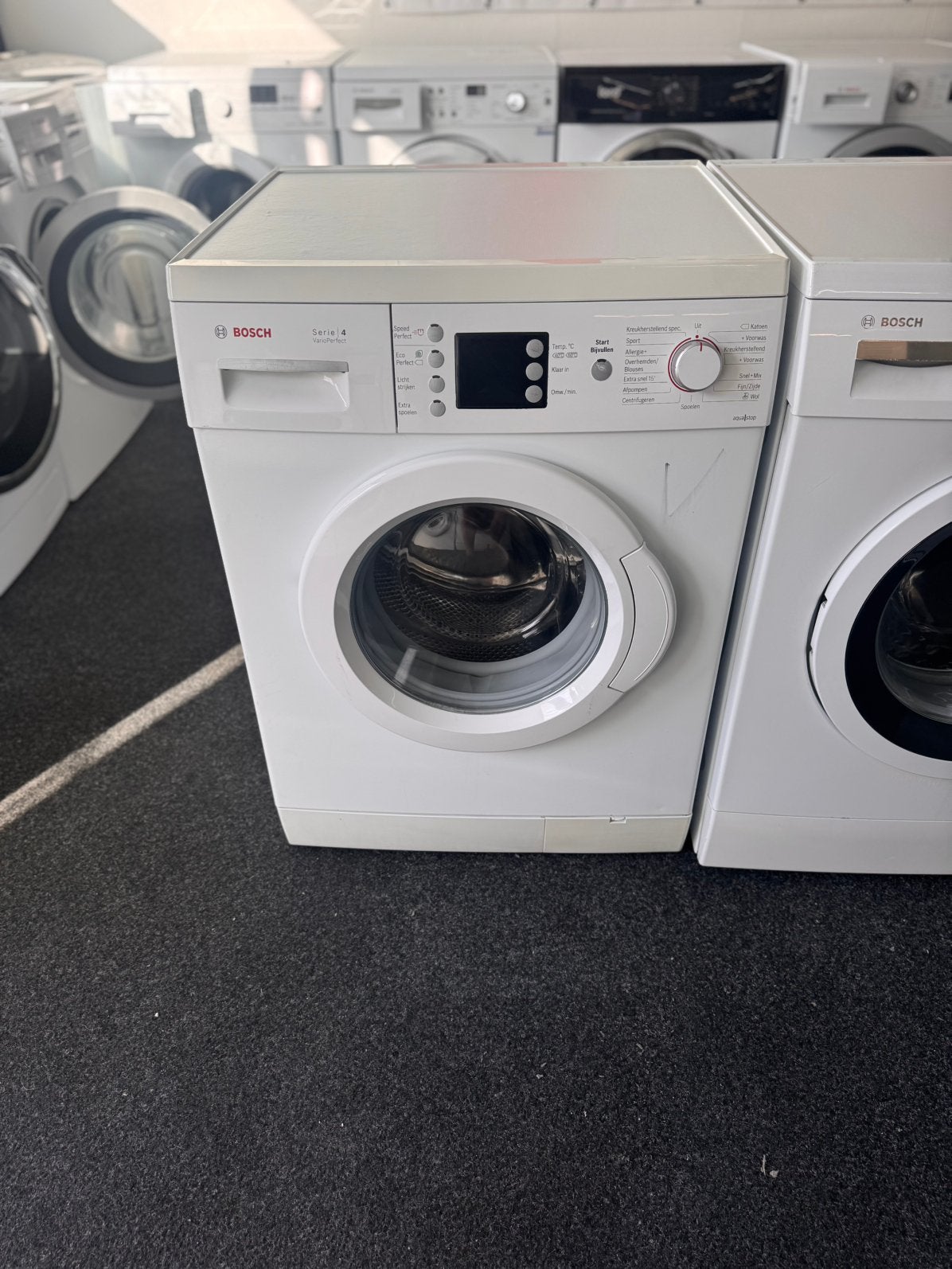 BOSCH 1400 SERIE 4 VARIO 7 KG met 1  jaar garantie, N, N, Refurbished, Ophalen of Verzenden
