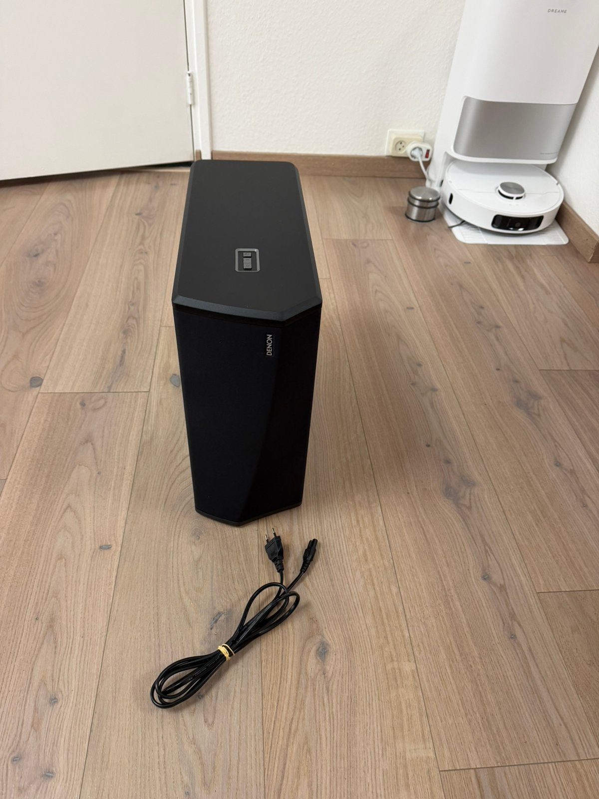 heos denon subwoofer actief groot model bijna nieuw, Ophalen of Verzenden, Zo goed als nieuw, Subwoofer, Overige merken