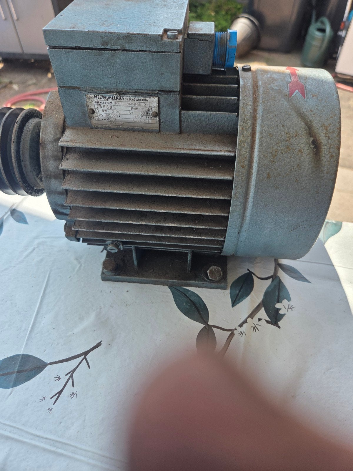 Elektromotor, Doe-het-zelf en Verbouw, Motoren, Ophalen, Gebruikt, Elektromotor, 1800 rpm of meer