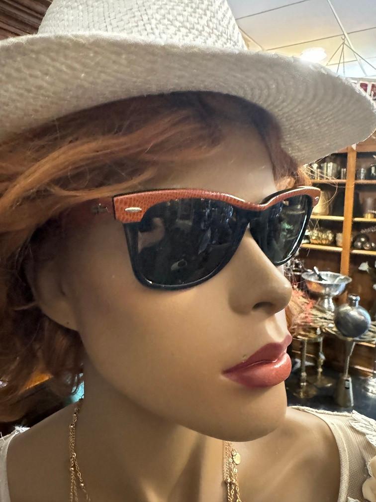 Vintage zonnebril B&L Ray-Ban Wayfarer Leather L5022 W23, Sieraden, Tassen en Uiterlijk, Zonnebrillen en Brillen | Heren, Ray-Ban USA